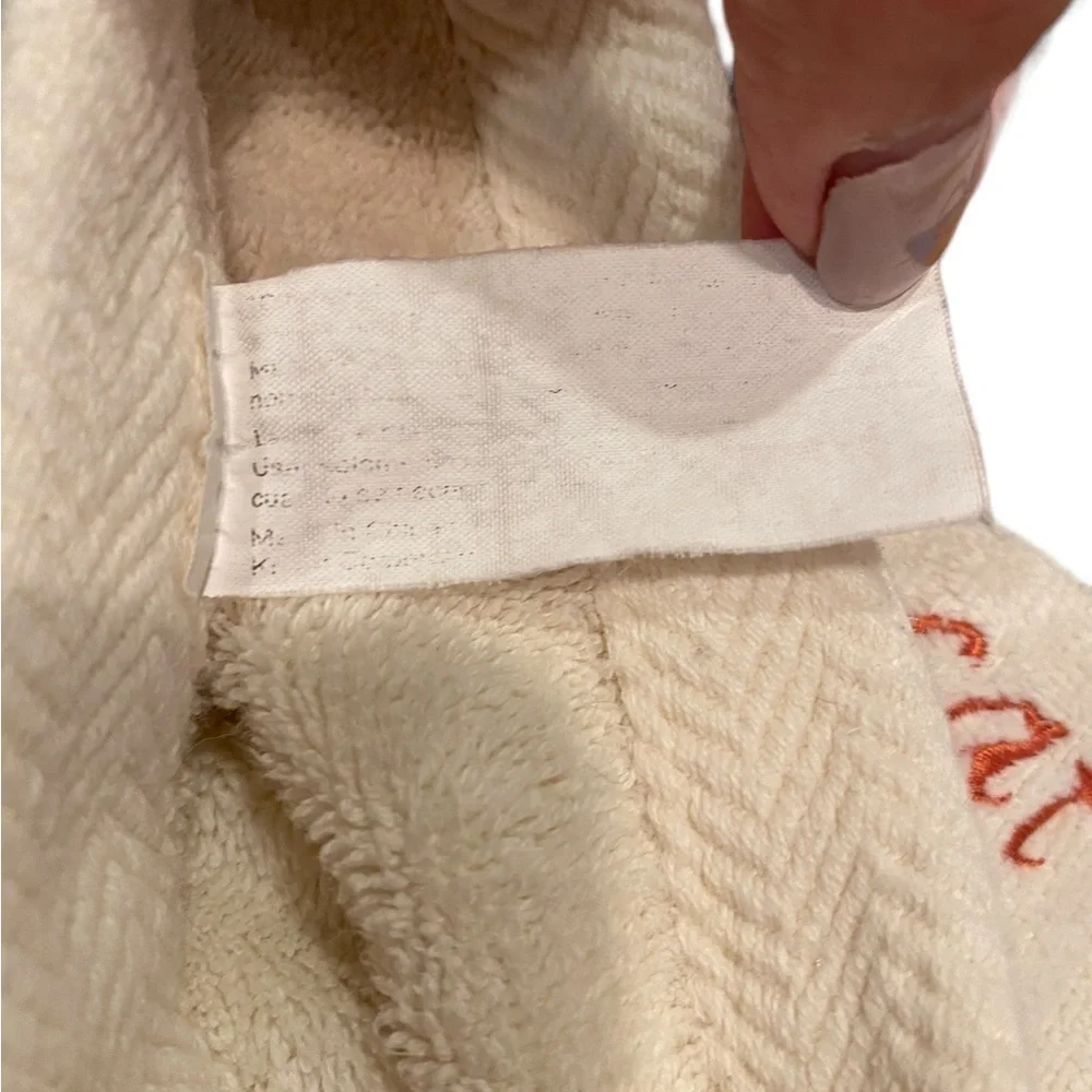 Velour Cream Bath Towels with Embroidered Cats “love me. love my cat - Vintage